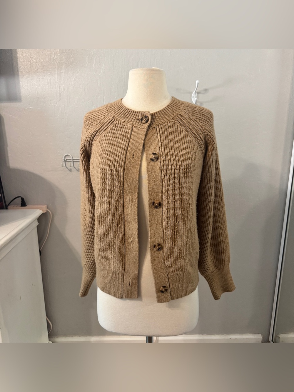 Banana Republic Tan Knit Chunky Cardigan